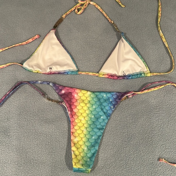 Mermaid 🧜‍♀️ String Colorful Bikini - Picture 4 of 4